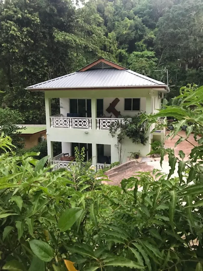 Fond B'Offay Lodge Victoria Seychelles